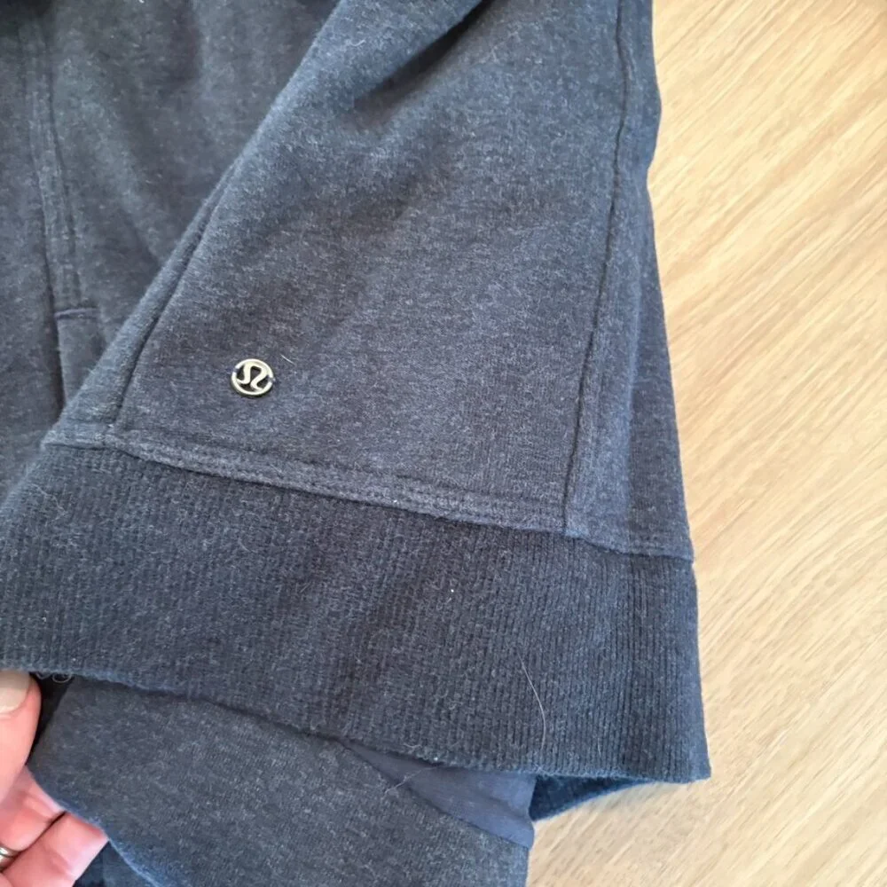** Lululemon karma collected funnel neck jacket in inkwell Navy Blue Size 8